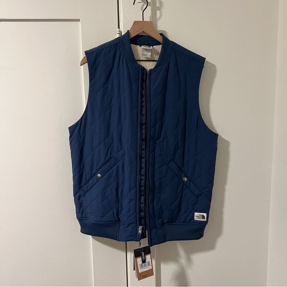 Mens medium the Northface blue puffer vest